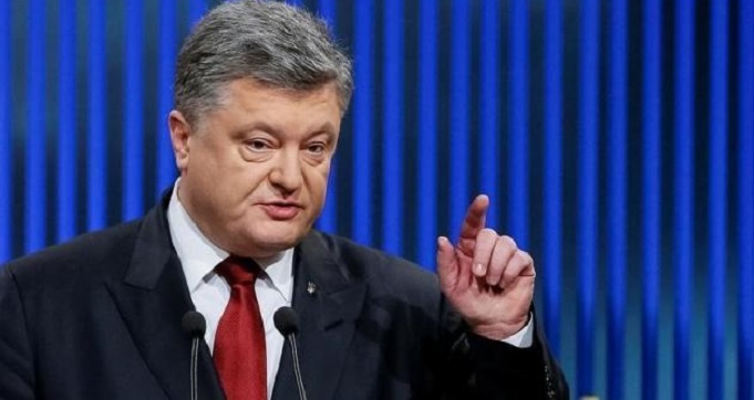 Russia, Ukraine commit to Minsk accords in call with France, Germany